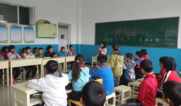 小学生辩论赛视频,智慧火花碰撞，童言童语展现风采